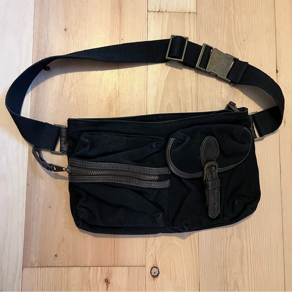 Matt & Nat Fanny Pack - Picture 2 of 8